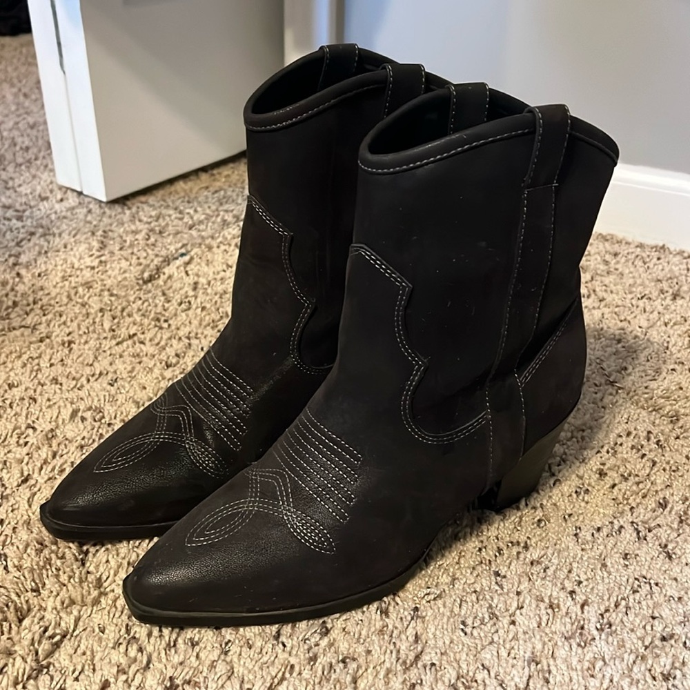 Maurice’s Western ankle boot